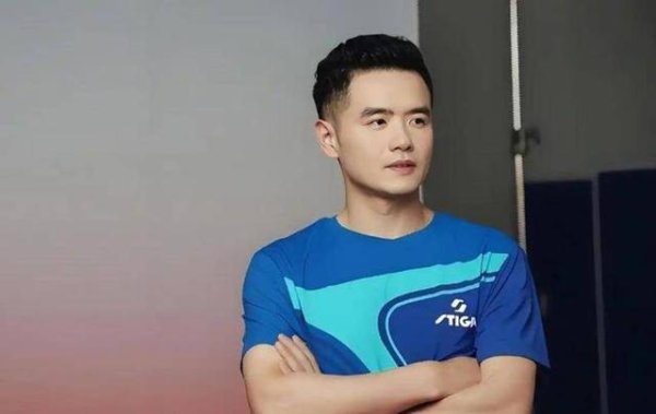 配资杠杆 为国乒力挽狂澜的刘国正，娶女国手连生2女，如今在清华大学上班